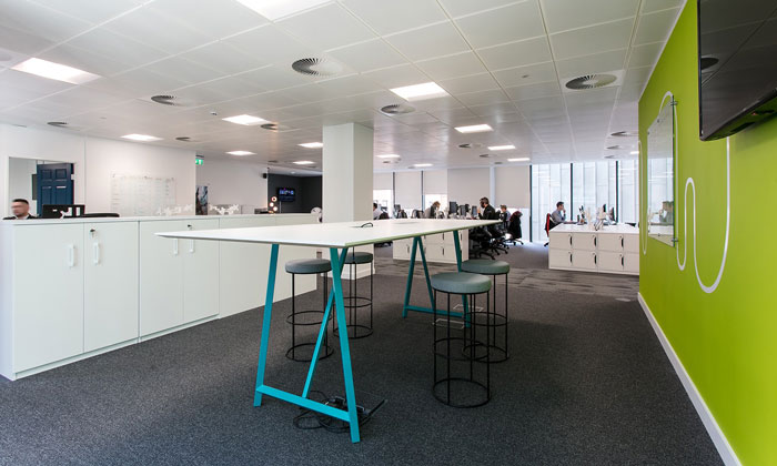 人力資源公司辦公室辦公交流區(qū)裝修設(shè)計效果圖