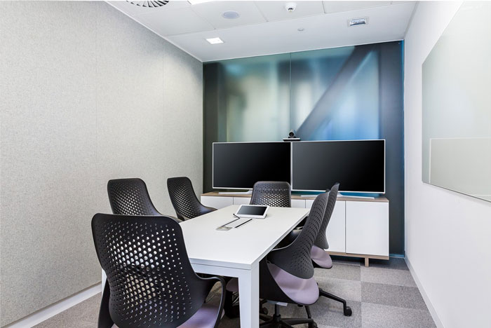 科技公司辦公室匯報室裝修設(shè)計效果圖