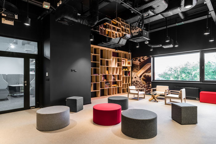 航運公司辦公室休息區裝修設計效果圖