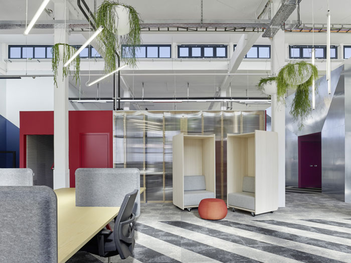 廠區(qū)辦公室辦公區(qū)裝修設計效果圖