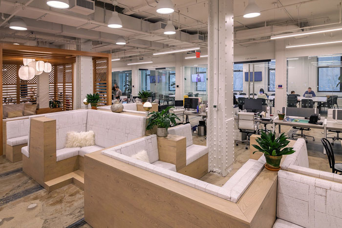 時尚辦公空間辦公區(qū)裝修設(shè)計效果圖